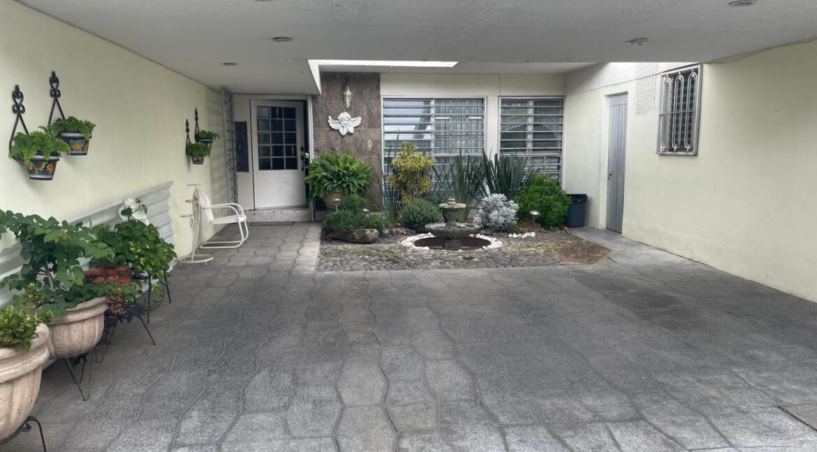 WhatsApp Image 2024-10-10 at 5.43.51 PM(1)