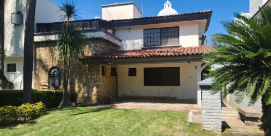 CASA EN VENTA VALLE REAL