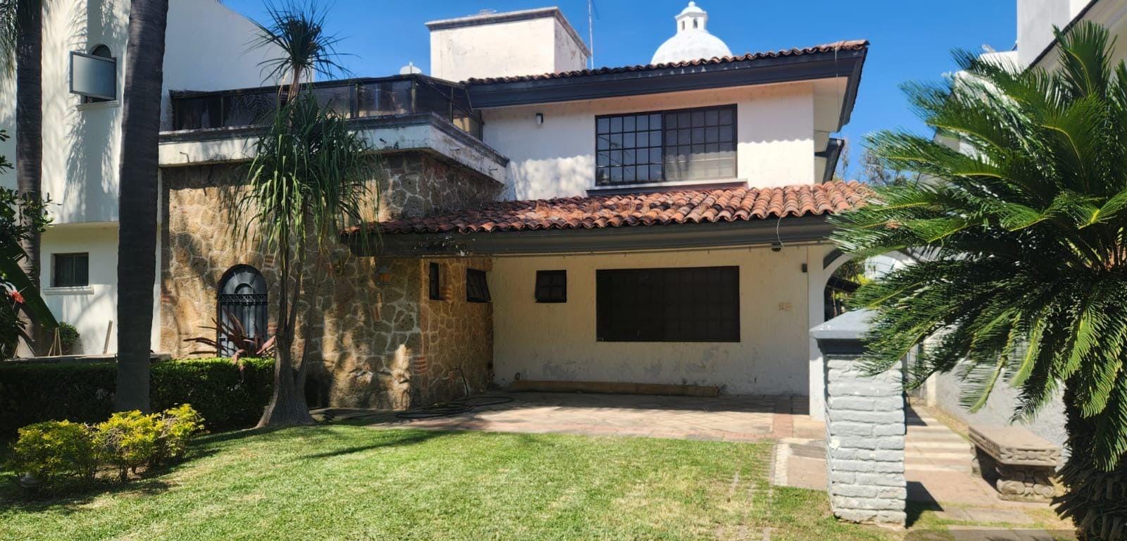 CASA EN VENTA VALLE REAL