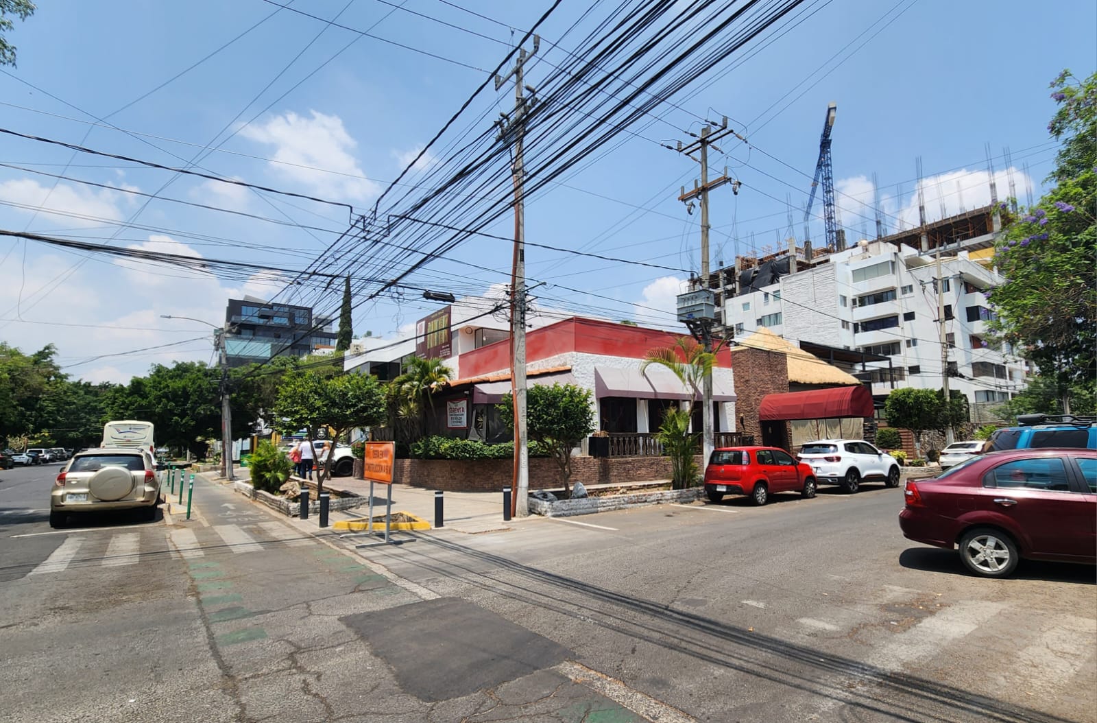 LOCAL RESTAURANTE EN RENTA AV. LA PAZ , GUADALAJARA, JALISCO